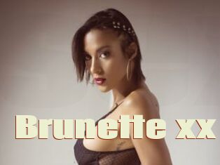 Brunette_xx