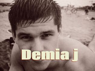 Demia_j