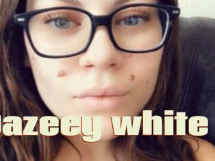 Dazeey_white