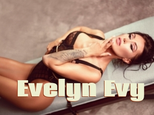 Evelyn_Evy