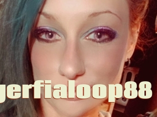 Gingerfialoop88