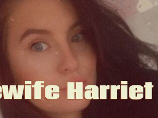 Housewife_Harriet