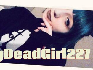 LivingDeadGirl227