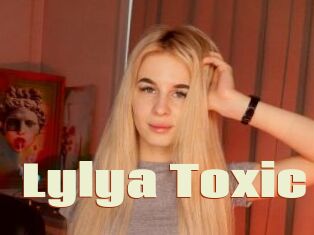 Lylya_Toxic