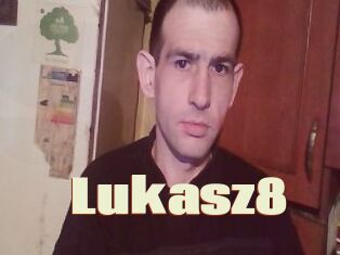 Lukasz8