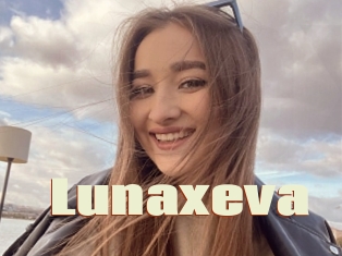 Lunaxeva