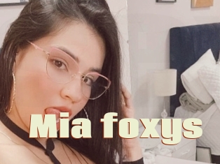 Mia_foxys