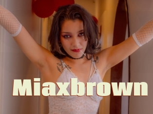 Miaxbrown