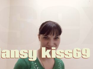 Nansy_kiss69