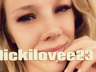 Nickilovee23