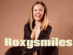 Roxysmiles