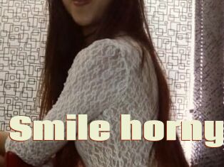 Smile_horny