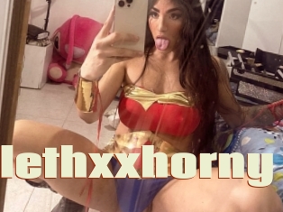 Vaiolethxxhorny